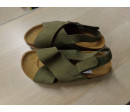 Sandalias Zara verdes. N 33. A estrenar