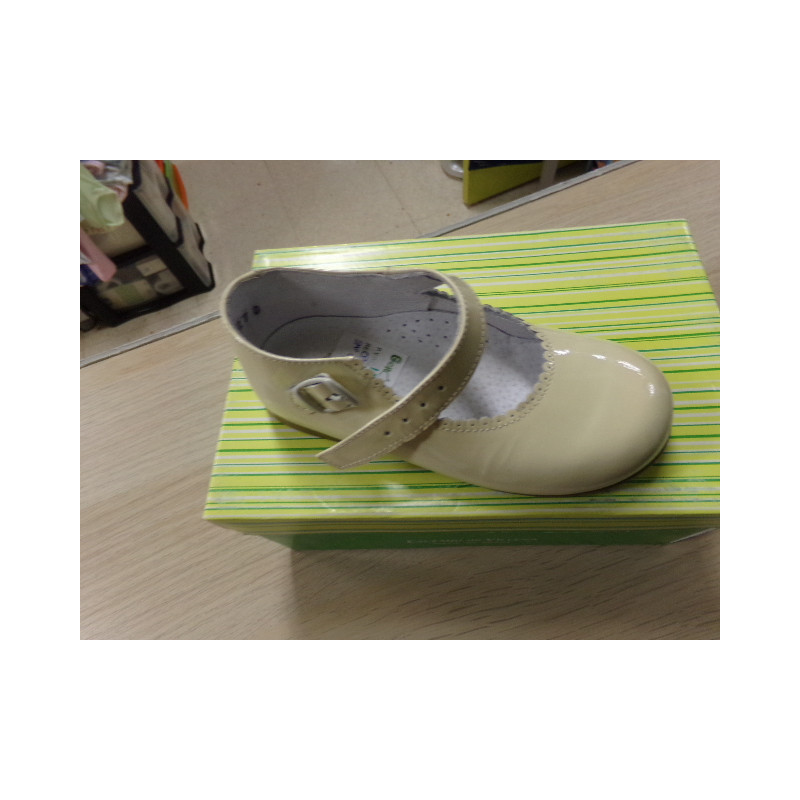 Zapato Q Kis N 25. Segunda mano