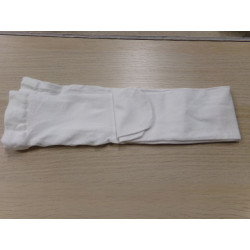 Medias blancas talla 3-4 años. Sin uso