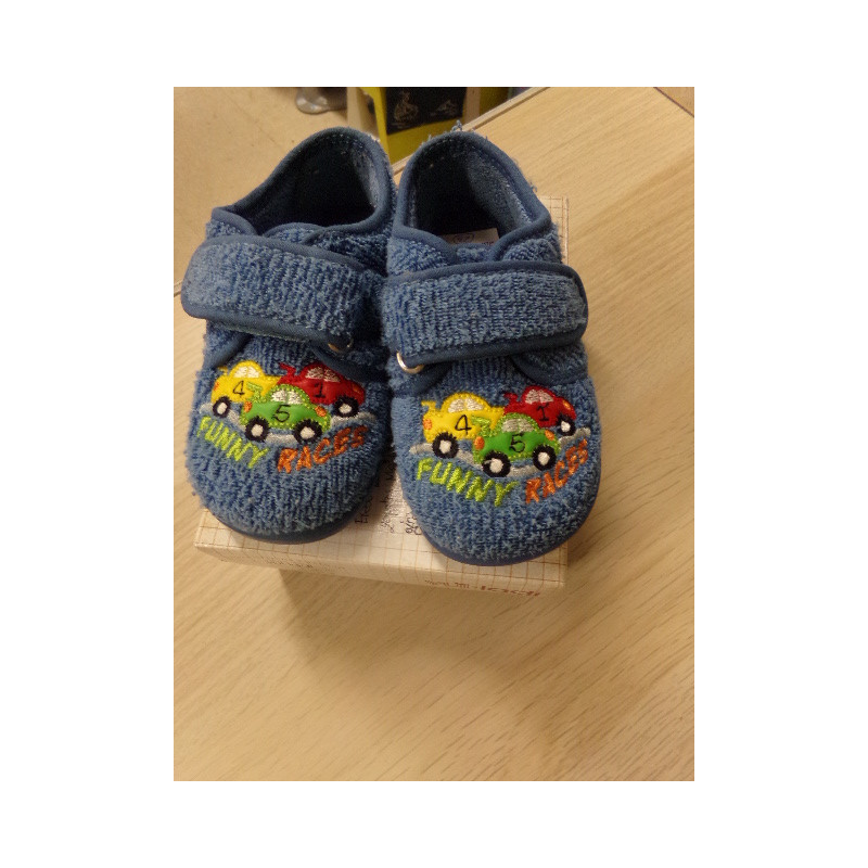 Zapatillas N 23. Segunda mano