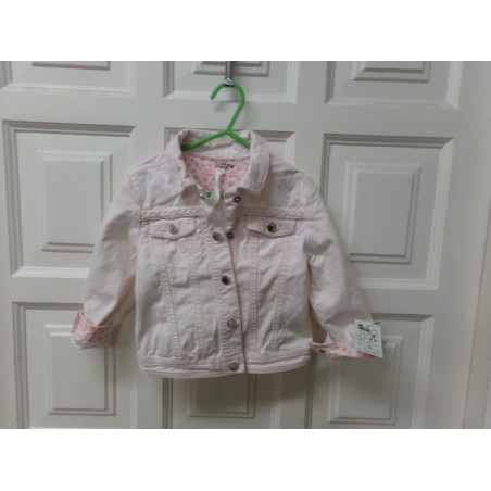 Cazadora vaquera rosa talla 3 años. Segunda mano