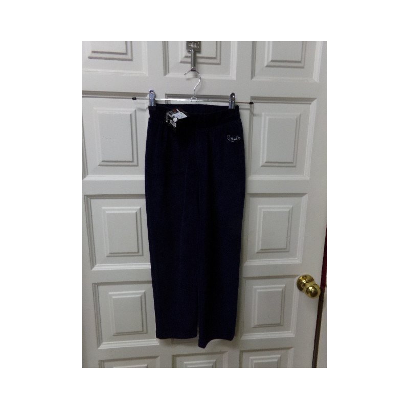 Pantalon de chandal talla 7-8 años. A estrenar