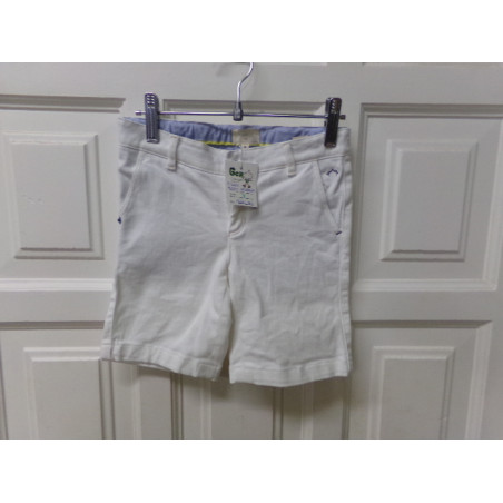 Pantalón corto blanco NANOS talla 6 años. Segunda mano