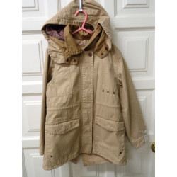 Trenca camel Zara talla 7-8 años. Segunda mano