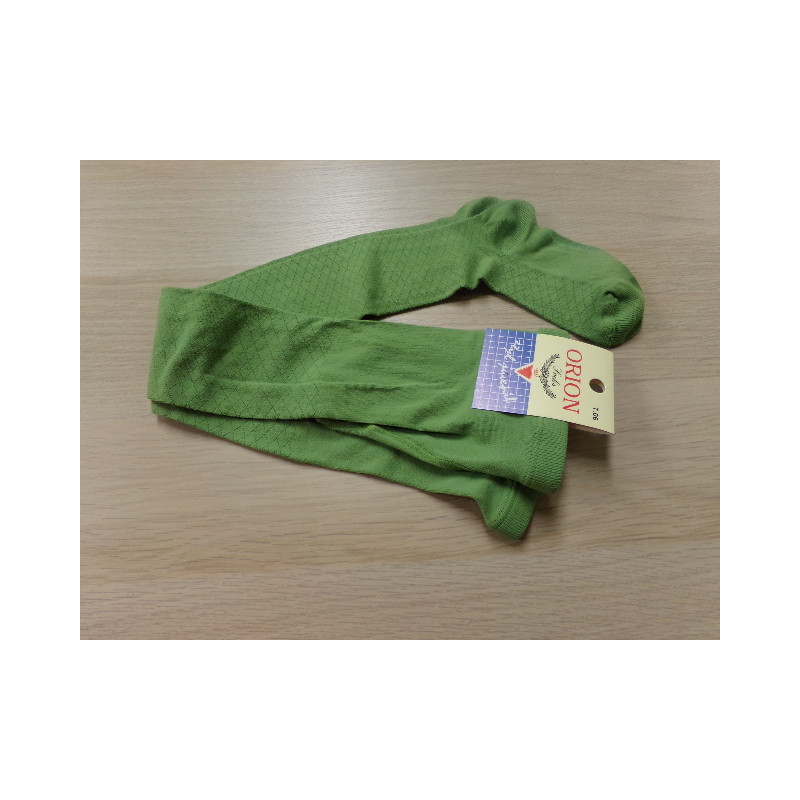 Panty verdes talla 6 años. A estrenar