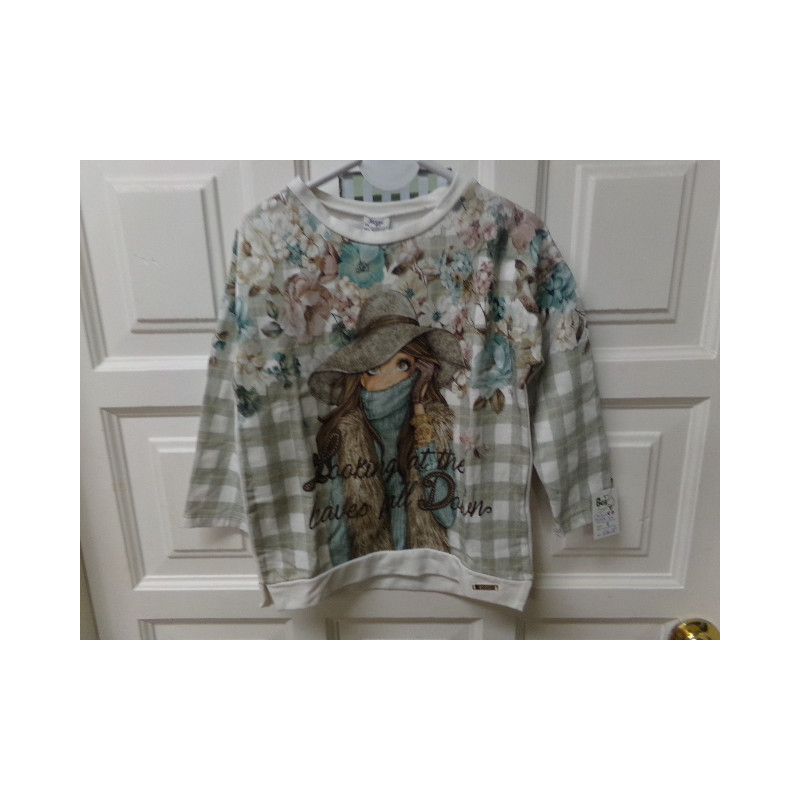 Camiseta Mayoral talla 5 años. Segunda mano