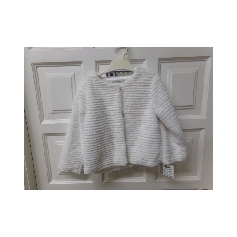 Chaqueta blanca pelito talla 4 años. Segunda mano