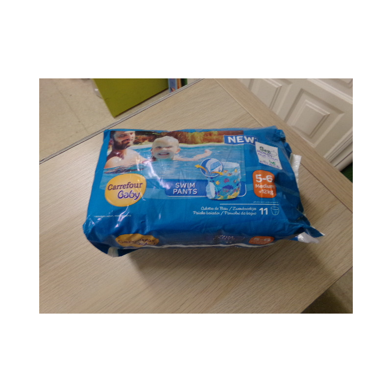 Pañales para agua talla 5-6 años. A estrenar