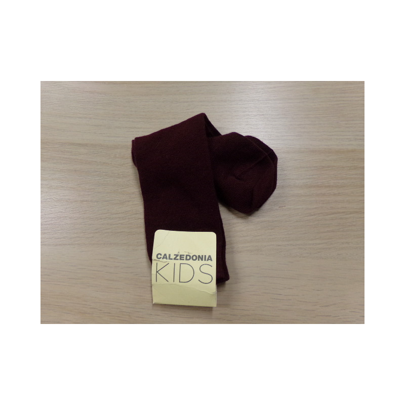 Calcetines Bordeux talla 25-27. A estrenar