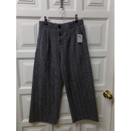 Pantalon Zara talla 11-12 años. Segunda mano