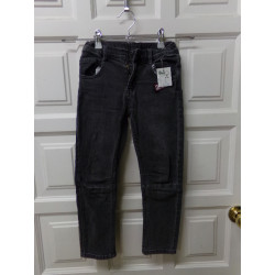 Vaquero talla 7 años. Segunda mano