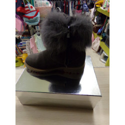 Botas de pelito N 34. Seguda mano