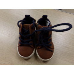 Botitas Zara N 18. Segunda mano