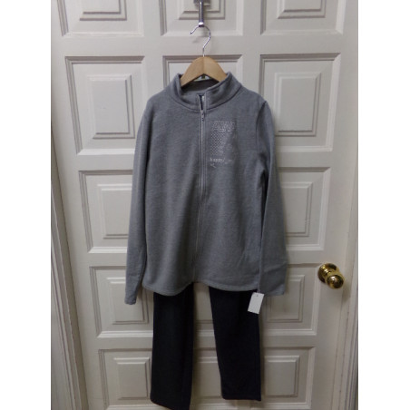 Chandal Decathlon talla 12 años. Segunda mano