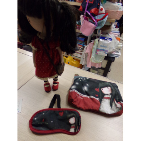 Muñeca Gorjuss  con neceser. Segunda mano