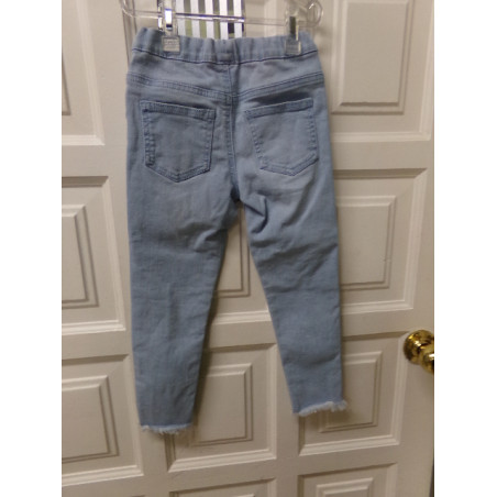 Vaquero azul talla 5-6 años. Segunda mano