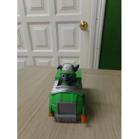 Coche y figura de la Patrulla Canina. Segunda mano