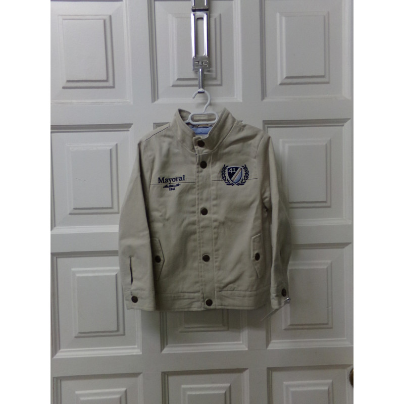 Cazadora Mayoral talla 4 años. Segunda mano