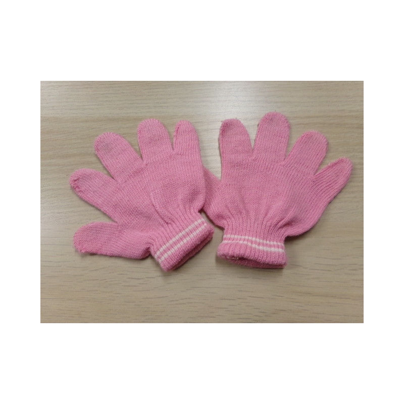 Guantes talla 5-6 años. Segunda mano