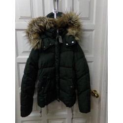 Plumas Bershka XS o 10 años. Segunda mano