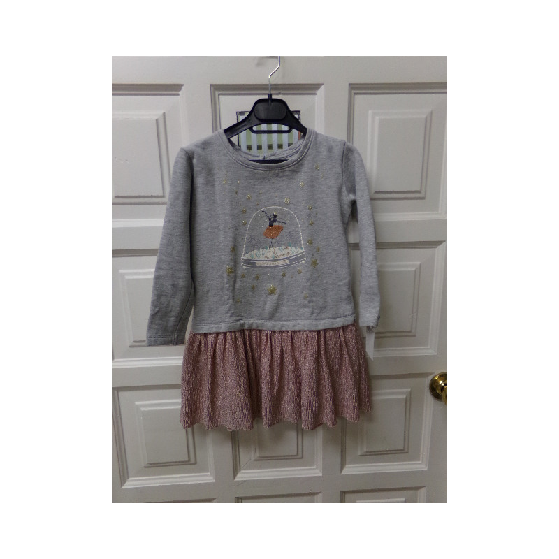 Vestido sudadera Sfera talla 6-7 años. Segunda mano