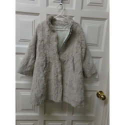 Abrigo de pelito talla 3-4 años. Segunda mano