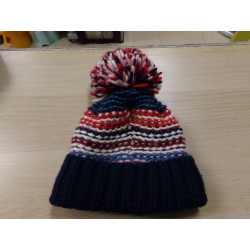 Gorro talla 6-8 años. Segunda mano