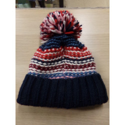 Gorro talla 6-8 años. Segunda mano