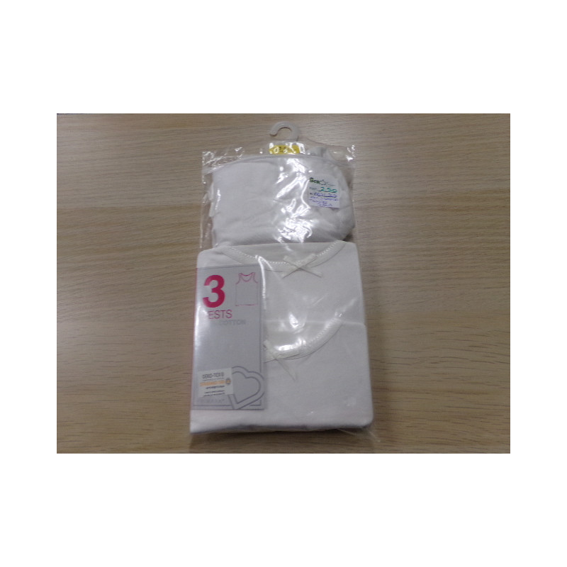 Pack 3 camisetas de tirantes talla 5-6 años. A estrenar