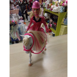 Barbie y su caballo. Segunda mano