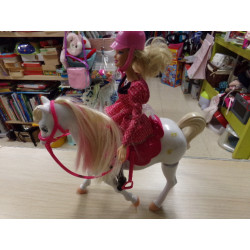 Barbie y su caballo. Segunda mano