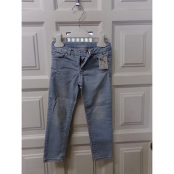 Vaquero Zara talla 3-4 años. Segunda mano