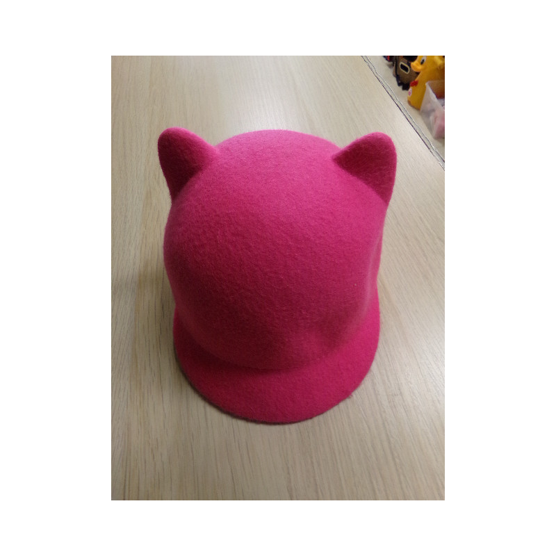 Gorro fucsia talla 4-6 años. Segunda mano