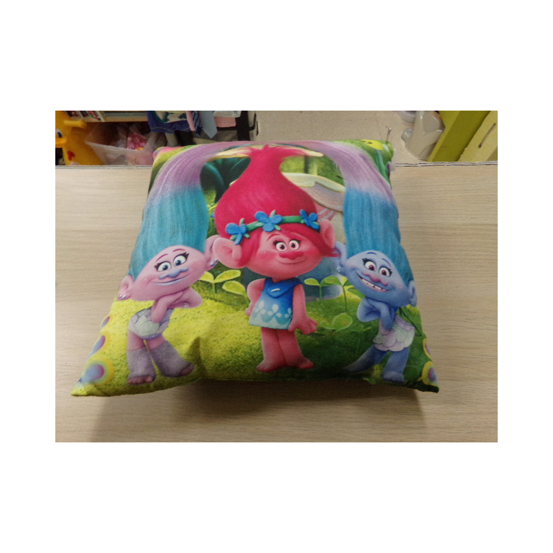Cojin Trolls 30x30. Segunda mano