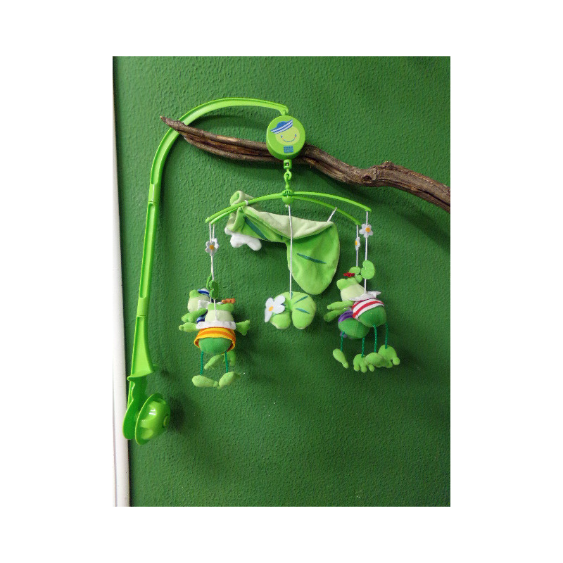 Móvil de cuna a cuerda de Saro. Segunda mano