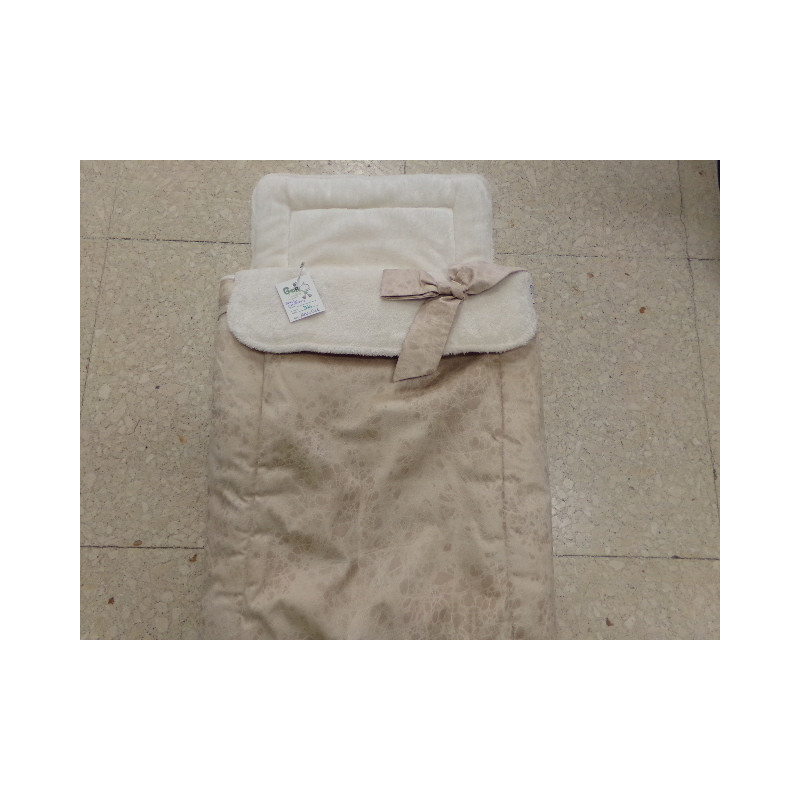 Saco de capazo invierno color camel. Segunda mano