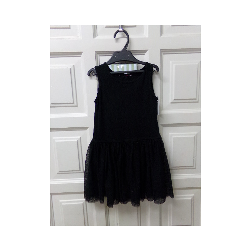 Vestido negro de tull talla 3-4 años. Segunda mano