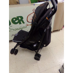 Silla ligera Mini by esasy walker con plástico. Segunda mano