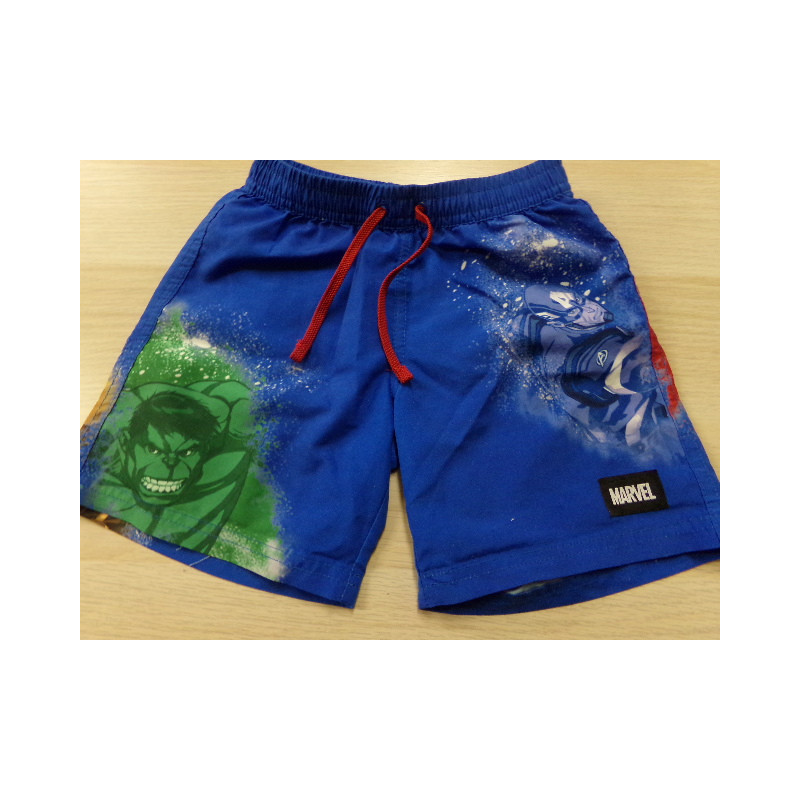 Bañador talla 5-6 años. Segunda mano