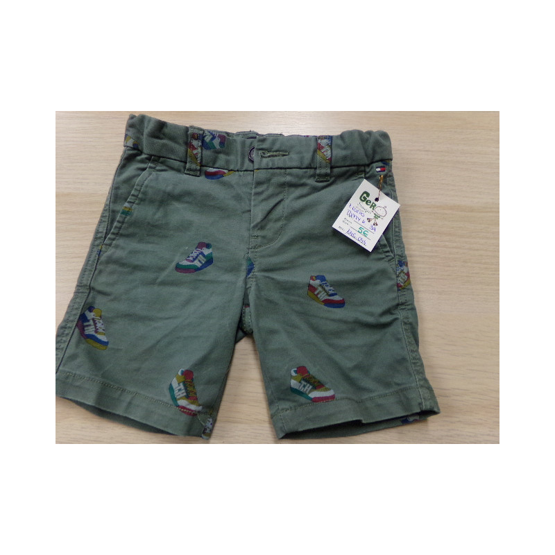 Pantalon corto Tommy Hildfiger talla 3 años. Segunda mano