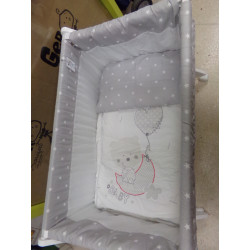 Minicuna Piruleta color gris. Segunda mano