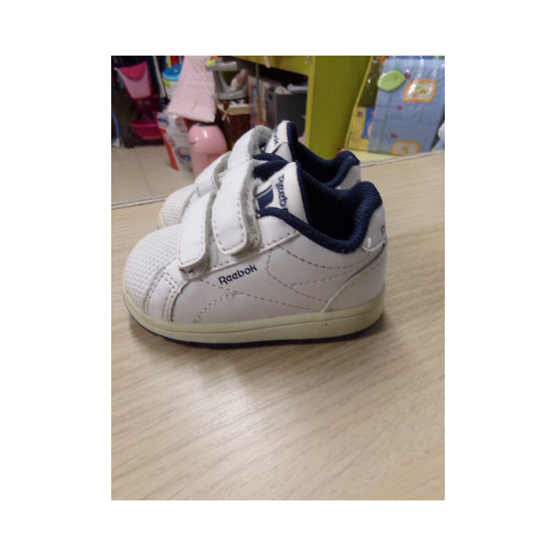 Zapatillas Reebook T17