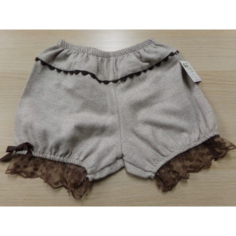 Pantalon corto talla 10 años. Segunda mano