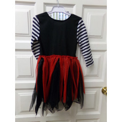 Disfraz de pirata talla 7 años. Segunda mano