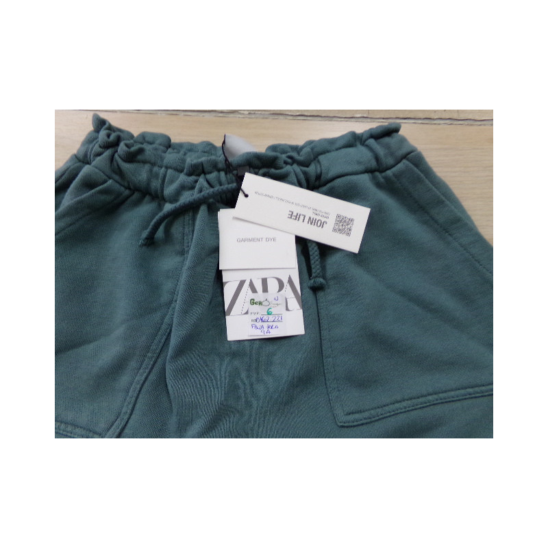 Falda Zara 9 años. A estrenar.