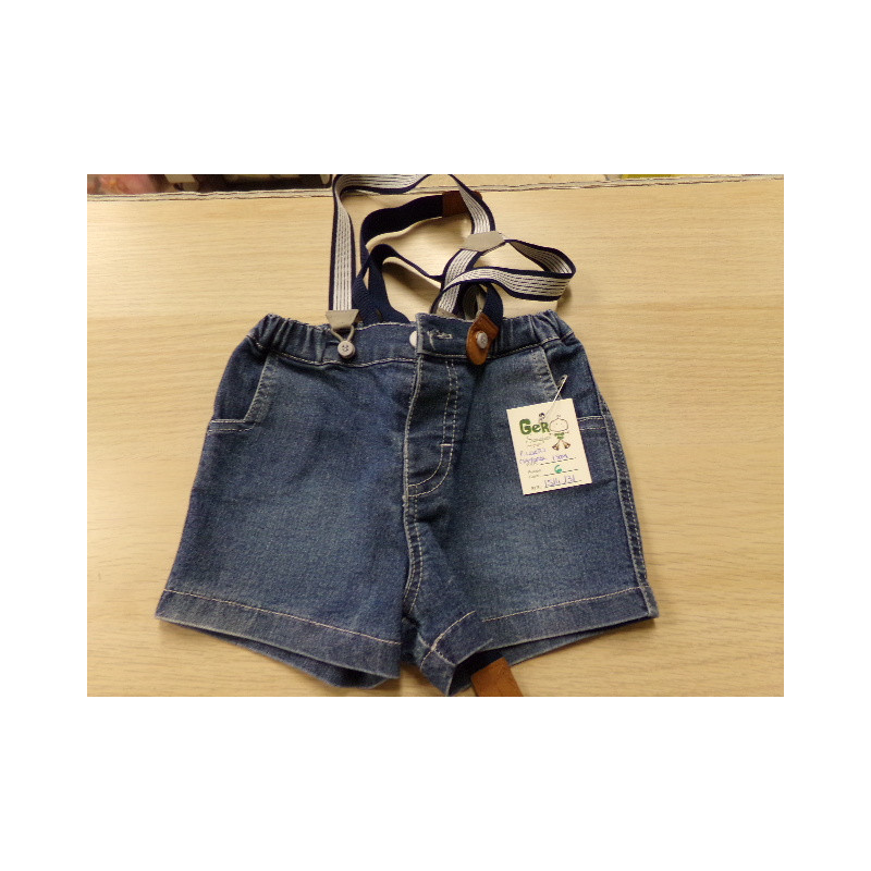 Pantalón corto Mayoral 18 meses. Segunda mano.