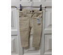 Pantalón vaquero camel Zara 6-9 meses. Segunda mano.