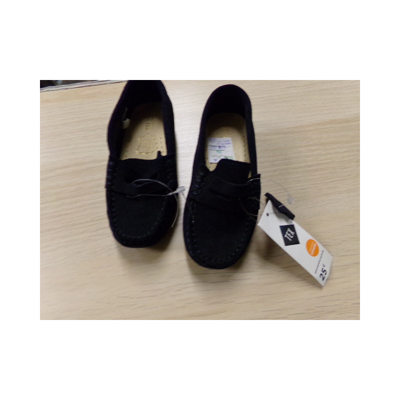 MOCASIN AZUL MARINO Nº 25. A estrenar.