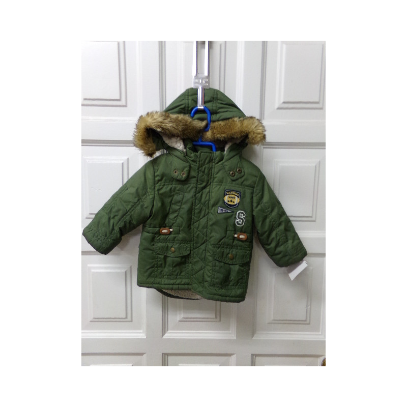 Plumas Mayoral 9 meses. Segunda mano.