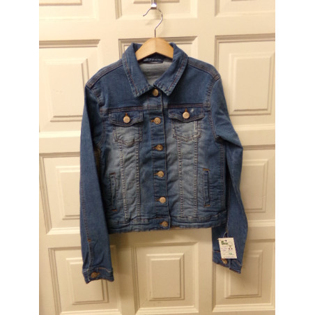 Cazadora Vaquera Sfera 8-9 años. Segunda mano.